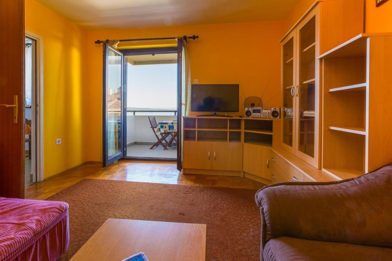 Apolic Apartment Crikvenica Bagian luar foto