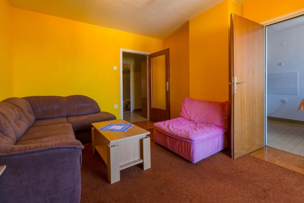 Apolic Apartment Crikvenica Bagian luar foto